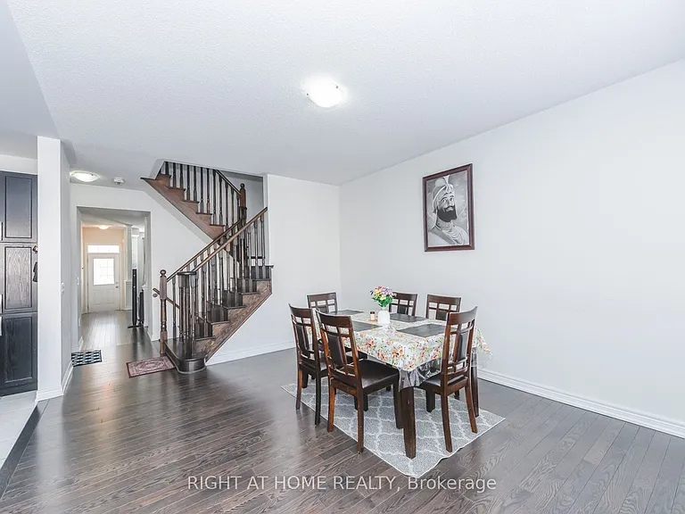 36 Spokanne St — Photo 18