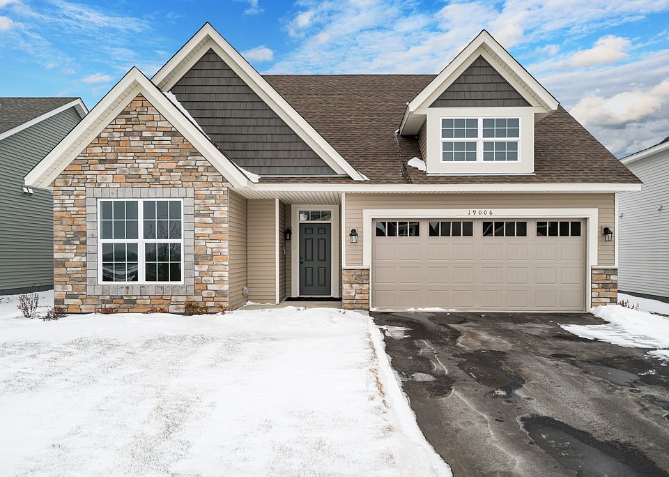 Photo of a Similar Maple