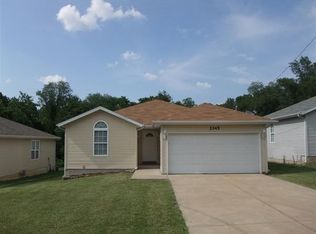3345 W Page St, Springfield, MO 65802