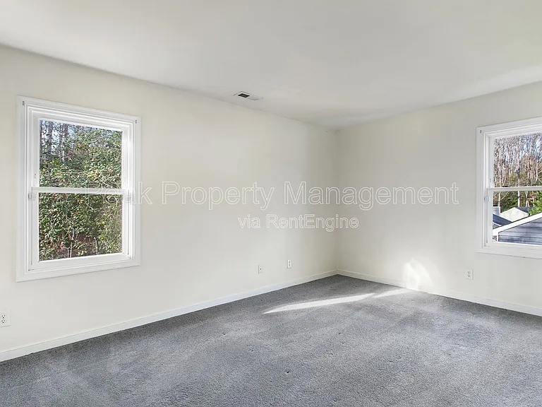 2718 Grantwood Ct — Photo 5