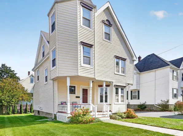345 Lebanon St, Melrose, MA 02176