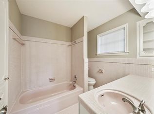 7187 Reed Rd, Houston, TX 77087