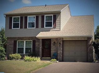 114 Sacramento Dr, Quakertown, PA 18951