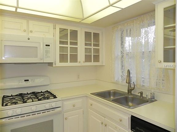 2nd image of 150 El Dorado Dr #208