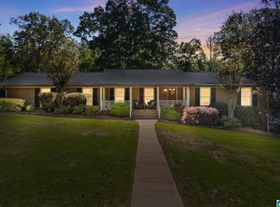 2809 Vestavia Forest Pl, Vestavia Hills, AL 35216