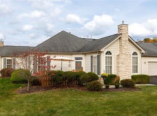 1307 Golf Course Dr, Washington, PA 15301