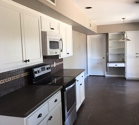 2nd image of 8406 E Via De Encanto