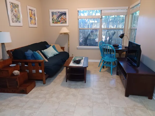5701 Nasco Dr Unit 2, Austin, TX 78756