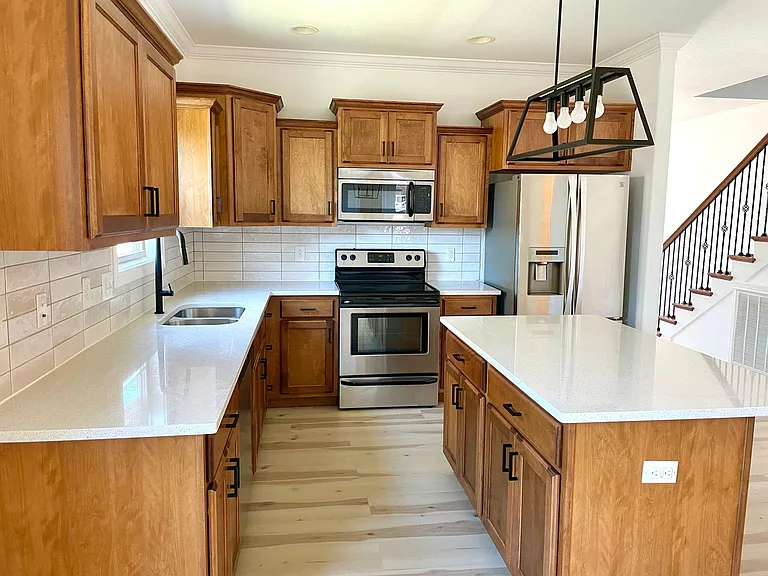 3350 Cotham Ln — Photo 6