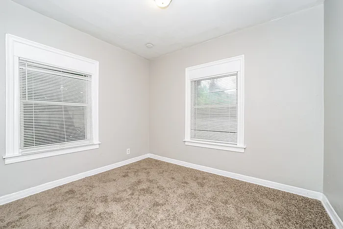 4859 Riverdale Rd — Photo 12