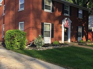 15 S State St, Zeeland, MI 49464