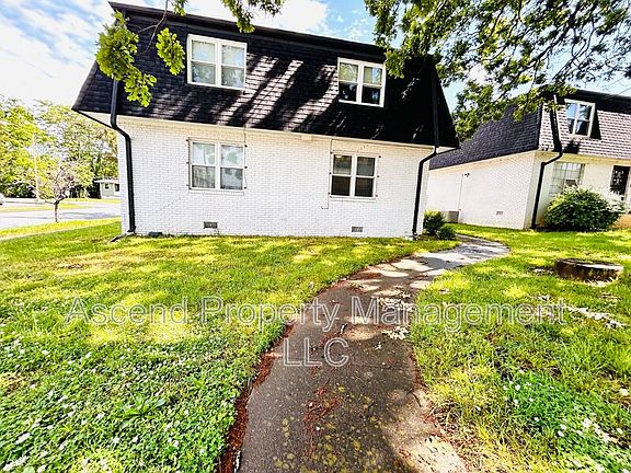 3rd image of 1801 Bailey Ave APT A