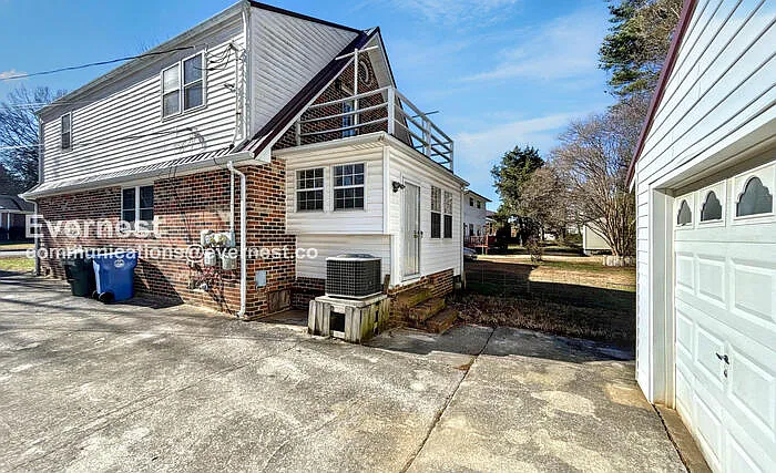6933 Robinson Dr — Photo 23