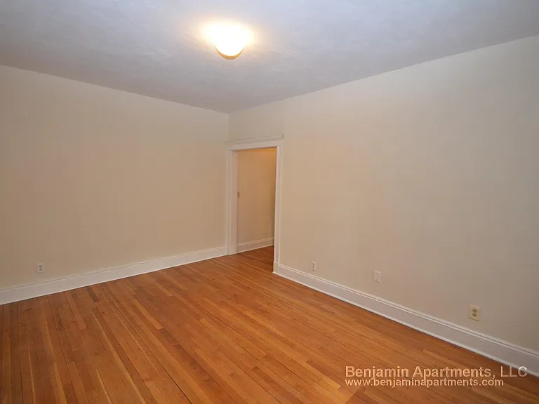 1634 Commonwealth Ave #4 — Photo 6