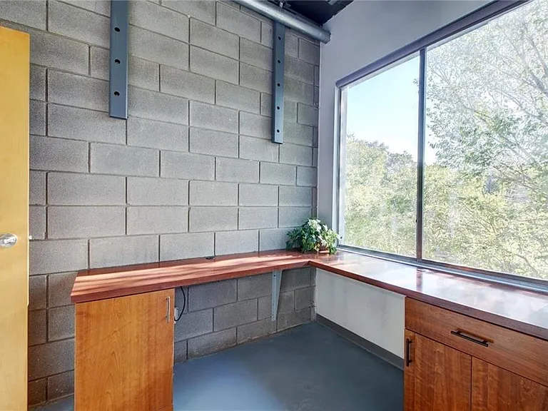 4801 S Congress Ave #P4 — Photo 19
