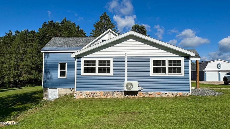 5th image of 851 County Highway 106