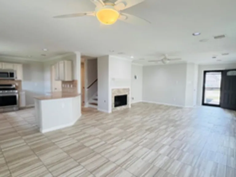 18122 Rexine Ln — Photo 4