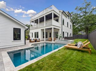 1106 Simmons St, Mount Pleasant, SC 29464