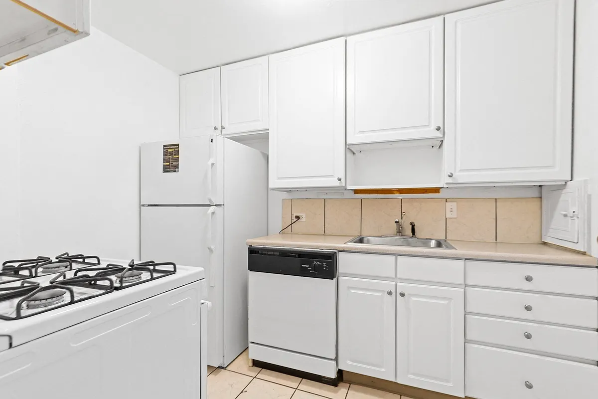 Building Photo - Cherry Street Townhomes