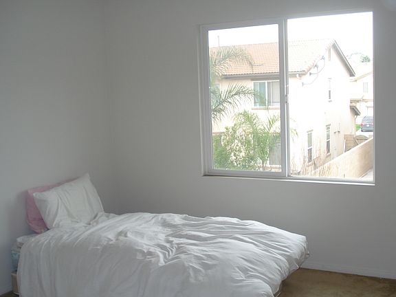 2nd image of 323 N Marin Privado