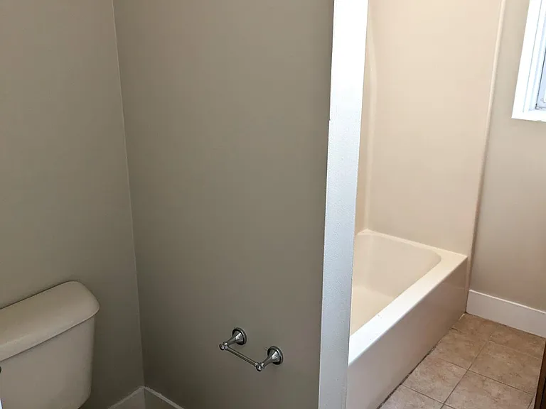 Main Bath 2