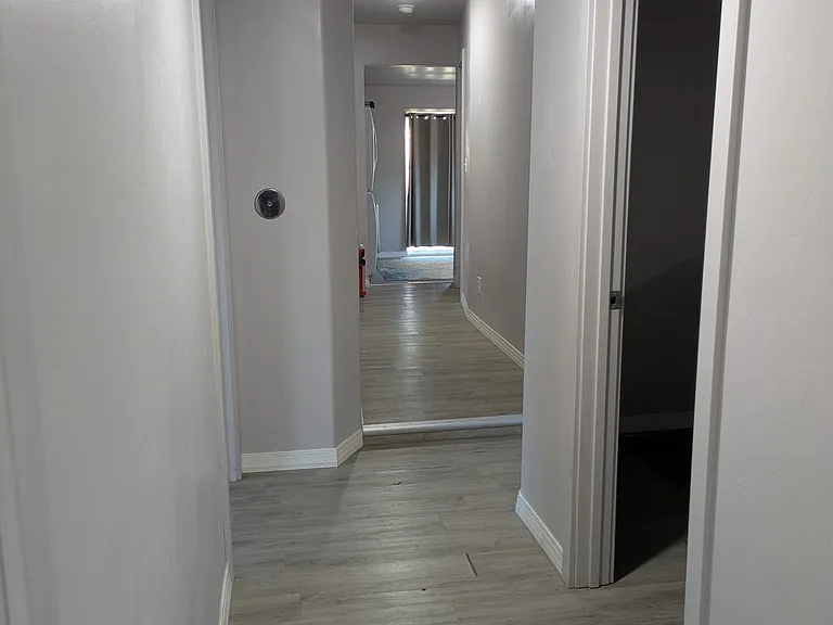 2040 N 15th St — Photo 5