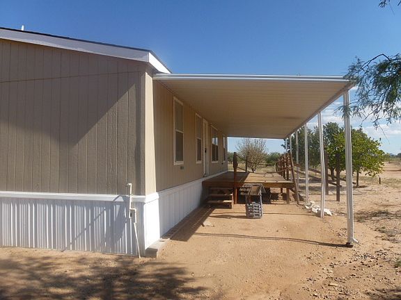 4th image of 319 E Papago Way