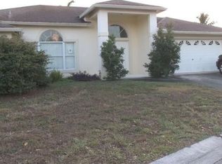 1121 Peninsula Way, Greenacres, FL 33413