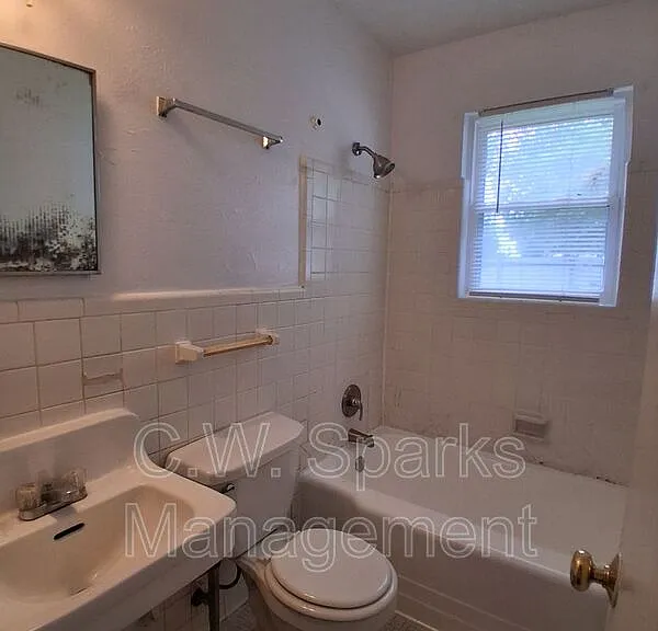 3021 Avon St — Photo 17