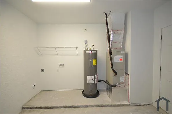2218 Quality Life Center Way — Photo 20