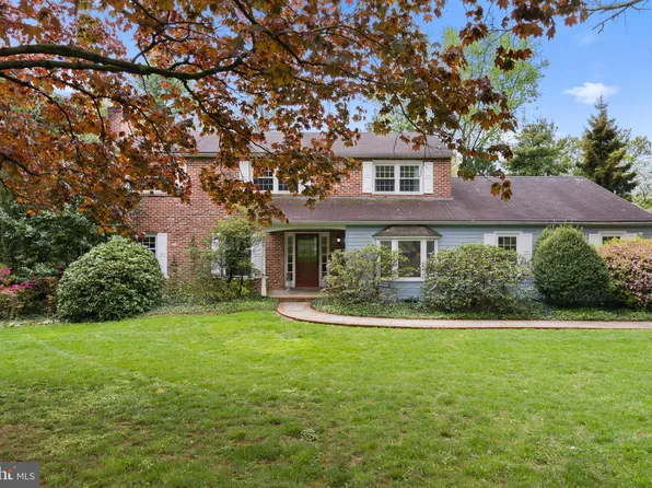 273 Winthrop Rd, Berwyn, PA 19312