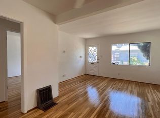 130 N Beachwood Dr UNIT A, Burbank, CA 91506