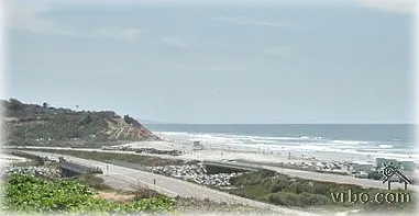 2005 Costa Del Mar Rd #1 — Photo 33