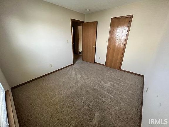 5th image of 4124 Braxton Dr E