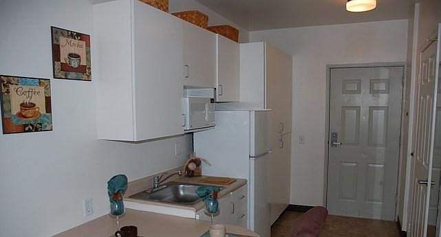 2nd image of 2810 Warner Ave APT 233