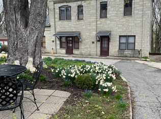 809 Hall St #B, Saint Joseph, MO 64501