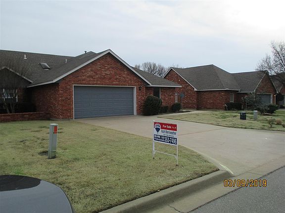 2nd image of 6720 NW Maple Dr