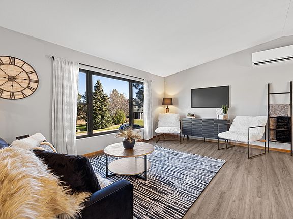 2nd image of 4829 Tanager Ct