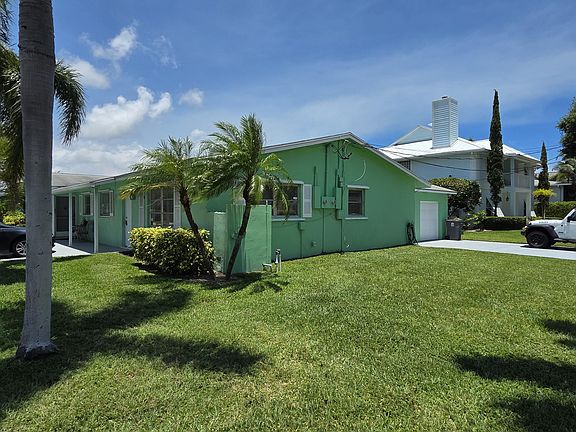 2nd image of 2667 Old Donald Ross Rd