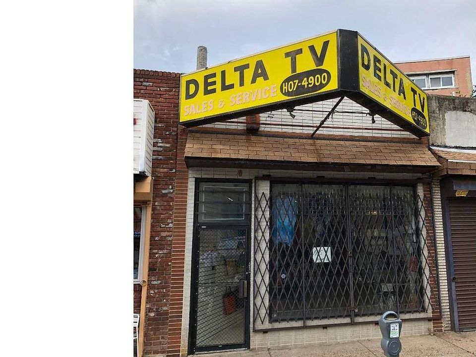 2nd image of 1425 W Passyunk Ave