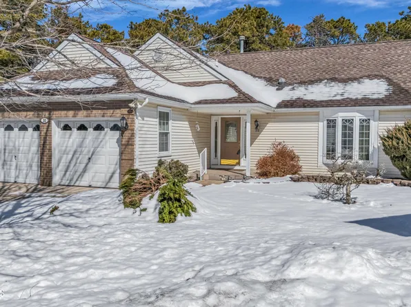32 Prado Court, Toms River, NJ 08757