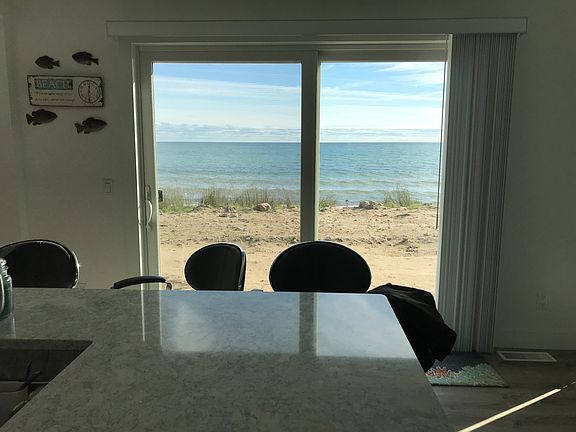 5th image of 15270 Plover Ln