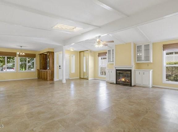 4th image of 4700 Aurora Dr #33