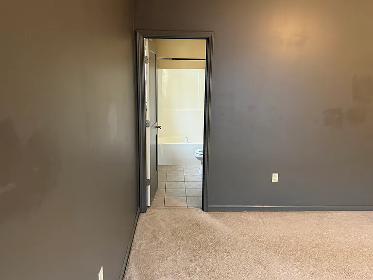 2607 Harrier Dr #1 — Photo 32