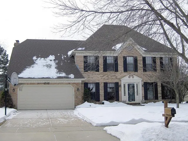 1512 Saranell Ave photo 1