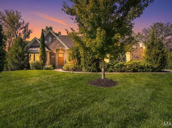 117 Trail Creek Ct, Saint Charles, MO 63304