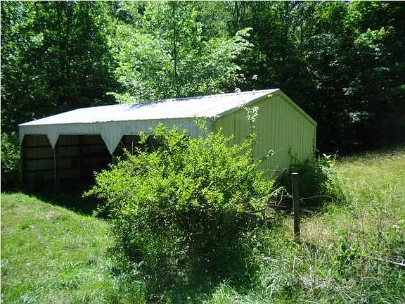 4th image of 977 N County Road 1040 W