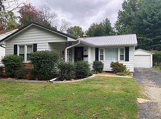 906 N Burtschi, Vandalia, IL 62471