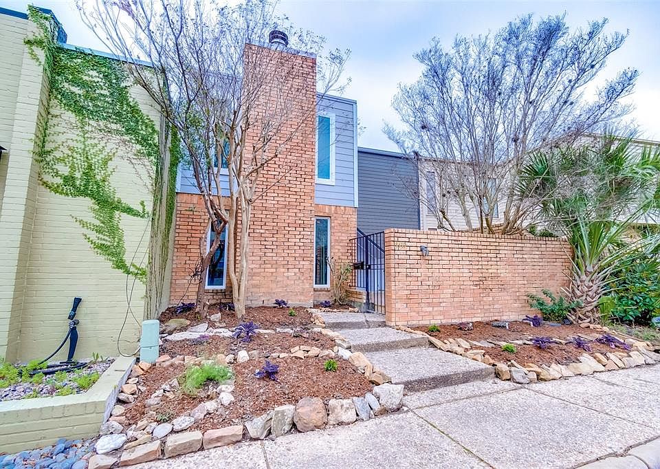 1st image of 9418 Stonehouse Ln