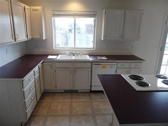 4th image of 14510 E Everett Ave